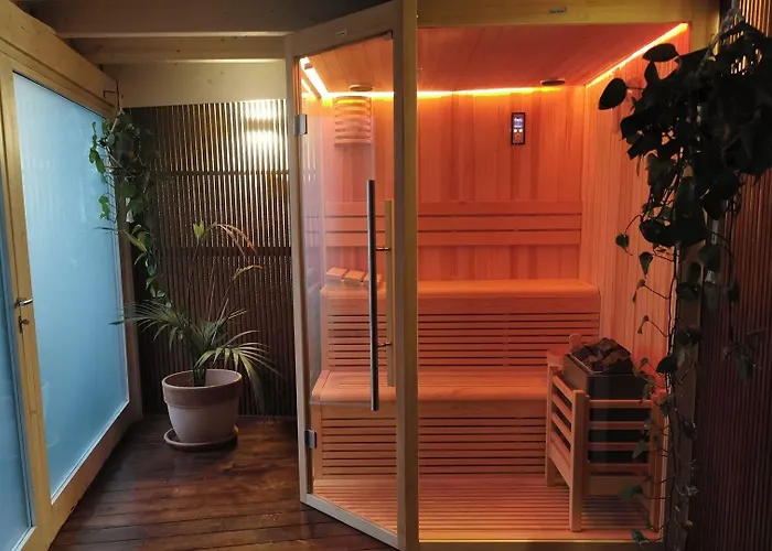 Dimora Dei Salentini Bed & Breakfast 4*